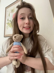 Anna and Bear🐻 od FroggyAnna  2 snímek