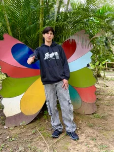 Public de Omeo_Ryan  Imagens