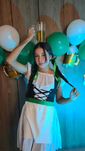 _ALLYSON18_ Welcome to my Oktoberfest party! 🍻💃 Pic 5