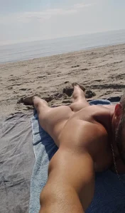 NaturalDom nude sunbathing Fotka