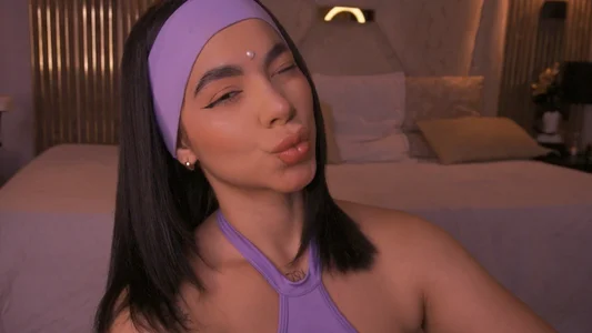imLeanna_ 💜💟💜 Pic 4