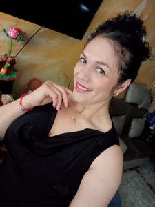 Aliciia_cute1 Enjoying the day a little because Christmas is almost there I wait for my gift Bilde 5