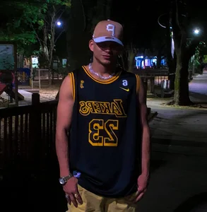 Public de daniscot  2 photos