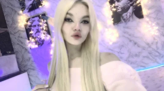 Kitti_study me Poză 4