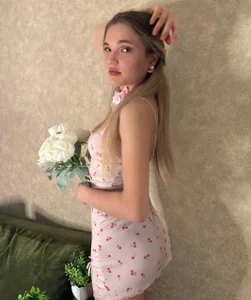 JulieLupo A thousand feelings in a few frames Bilde 3