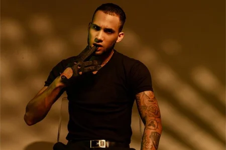 Blow od MagnusFrost  7 snímek