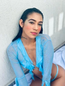 Sassy--Girl Wet with pleasure Immagine  3