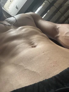 yisushotlarge Public Foto