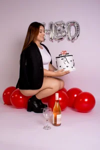 ALMA_VALENCIA Birthday Girl… ¿me celebras? 😏🎂 圖片 6