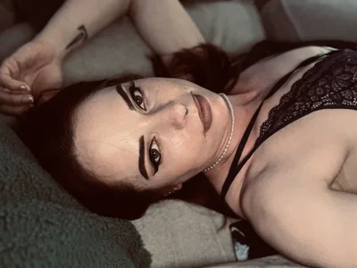 Rue_beeUK Public Foto 4