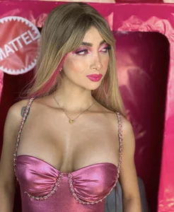 Megannwilliams Hello Barbie Foto
