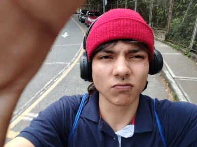 Red hat de alandelrey57  3 Imagens