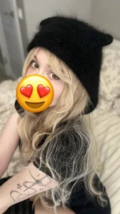GirlsEchoPublic Bild 4