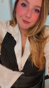 AmbarRoberts_のA nice weekend 💛の 2枚の写真