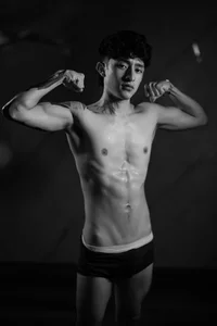 troy_rougeのPerfect bodyの 8枚の写真