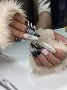 HorseCockIvy Nails💅🏾✨ Pic 2