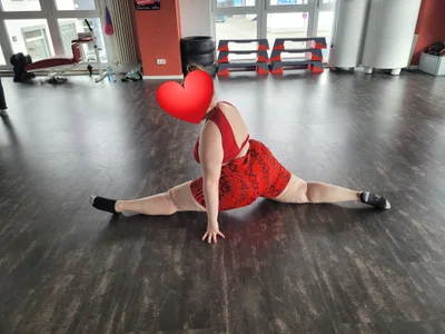 Lisa-Bader Public รูป  5