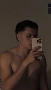 Davidpleaser Public зображення 4