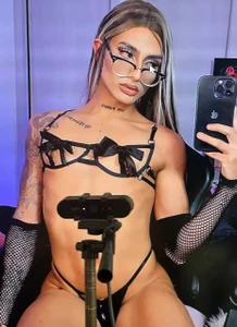 val_dream just me Gambar 2