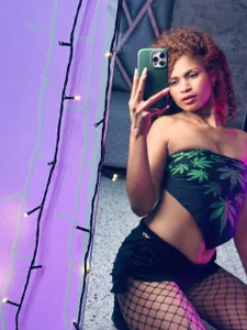 Saray-sexy1 Girl Black 💚🖤 Pic 4