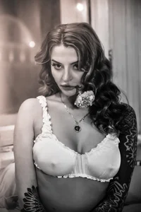 lil_shouty_bitch ur lil bitch Pic 3