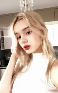 ReneaGilley Public  4. fénykép