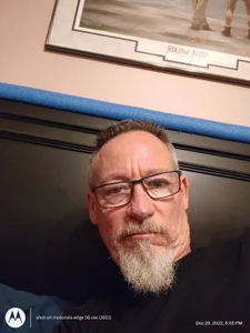 Daddysthick Public  3টি ছবি