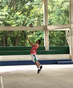 “Game face on… who’s watching? 🏐” de Liamsubtle01  4 photos