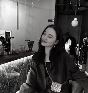 NeliaPotestio Public Pic 9