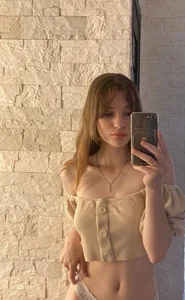 Zdjęcia LaveraMeling strict and sweet 🥰:  3