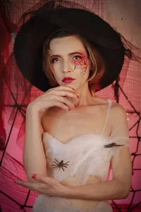 Zdjęcia victoria__gil Succubus Sweetheart 🍷🩸✨:  4