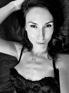 VanessaJonsonlingerie图片 8