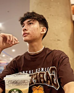 Adriien19's photo