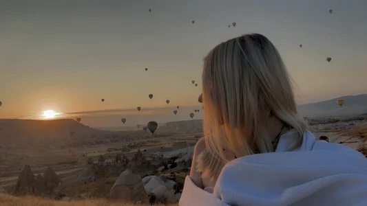 Foxy_Blondie My Magical Morning with Hot Air Balloons 🎈 slika 5