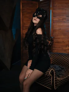 JennyDens through the night Bilde