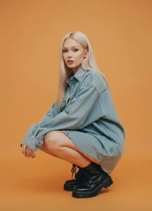 ElsaDivine Velvet Heat 🔥 Foto