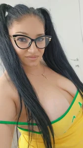 Public de KiraTimes  4 Imagens