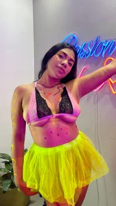 angela_santana_ Neon girl Pic 2