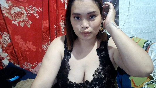 Hugeboobies69Public图片 6