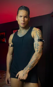 Leonnardo_Jaramillo Leonar'DOM صورة واحدة|Leonnardo_Jaramillo Leonar'DOM صورتان|Leonnardo_Jaramillo Leonar'DOM  صور|Leonnardo_Jaramillo Leonar'DOM  صورة