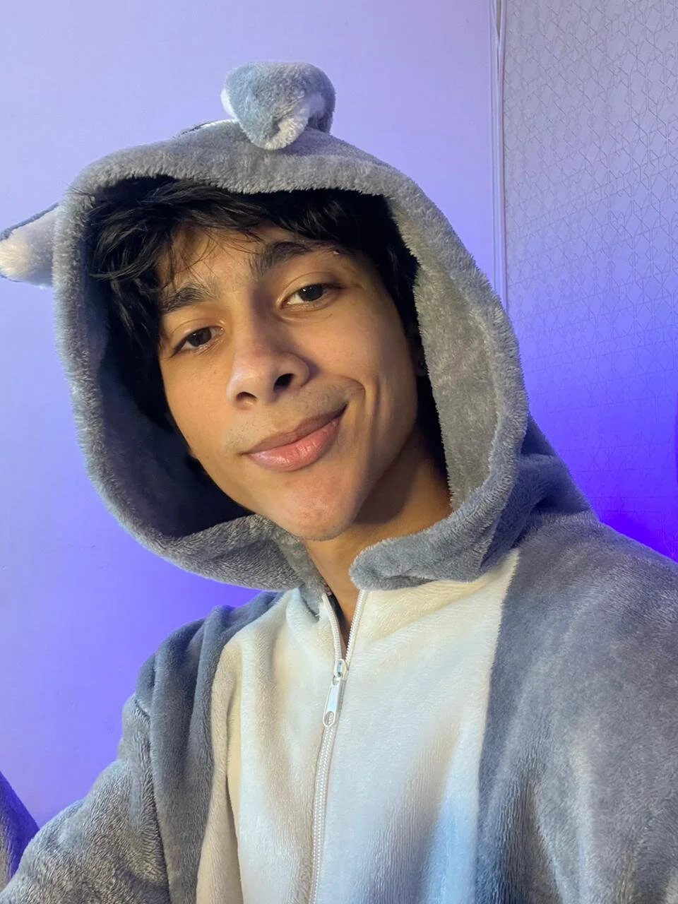 Трендове зображення  4838 Cheys_Mast