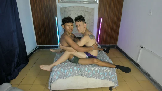 juan_and_luke Public صورة واحدة|juan_and_luke Public صورتان|juan_and_luke Public  4 صور|juan_and_luke Public  4 صورة