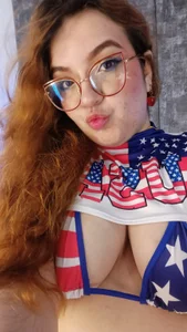 IrinnaShidou_ Sweet as freedom. Happy 4th of July!🎉❤️🤍💙 Billede 8