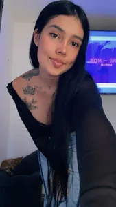 juliieta_brown Public Pic