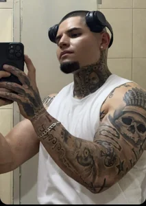 crazybarber69 Public Pic