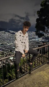 Afro_god_'s photo
