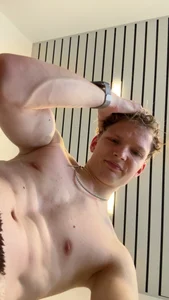 Elias_Veins Public Foto 5