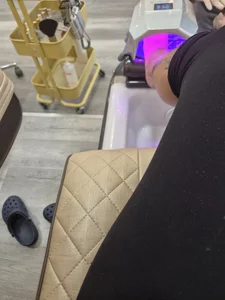 Busty-Belfast-Irish-Girl Wee treatment Εικόνα 5