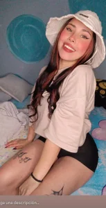 ElaSalvatorehh Public Pic 2