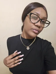Eva_Nahomi Public Pic